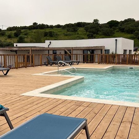 Camping Les Lodges Du Lagon Calvisson Zewnętrze zdjęcie